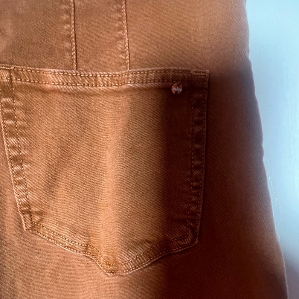 High Rise Rust, Stretch Women's Jeans - Picture 3 of 7